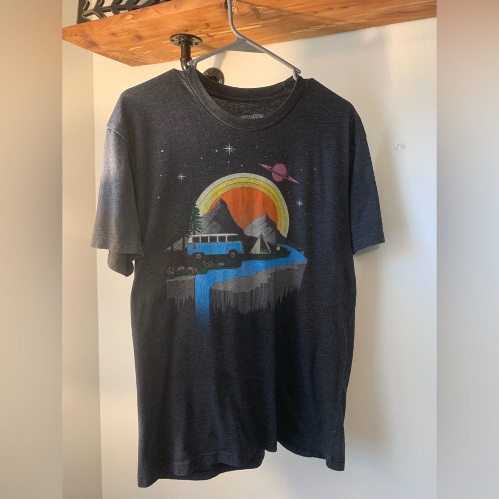 Graphic Camping Tee unisex
